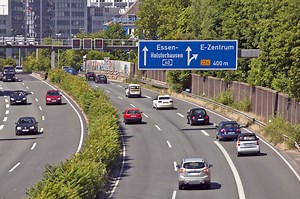 Surviving the German Autobahn: Ten guidelines