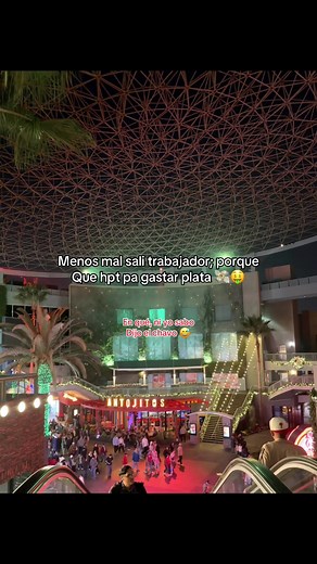 Menos mal que salí trabajador: Un viaje humorístico