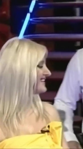 15K views · 901 reactions | Dona Ares - Idi idi moja vilo | Folkoteka | Facebook