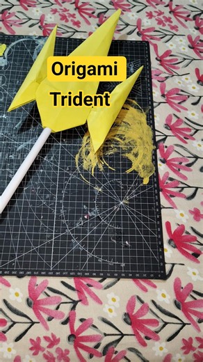 DIY Yellow Paper Trident | Origami Spear Build