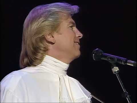 Tuesday Afternoon - Forever Afternoon. Live at Red Rocks HD. The Moody Blues