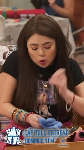 La tía Licha, con sus entuertos guacarosos #mariafernandagarcia #actriz #mexican #valentinasalchisuites #familiadediez #tialicha #comedy #comediante | MARÍA FERNANDA GARCÍA