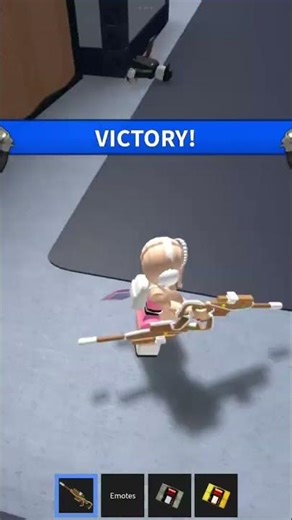 trickshot on beat mm2 #mm2 #aim trainer :) #roblox