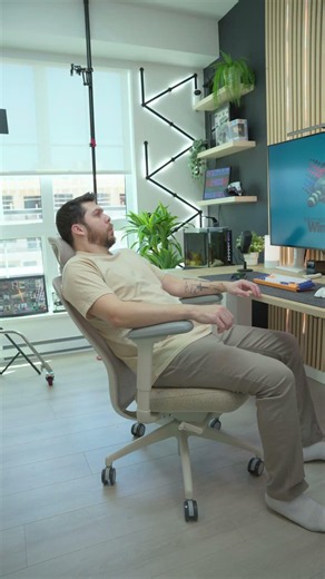 The Ergonomic Chair Built for Long Workdays & Gaming | Desky Coilflex