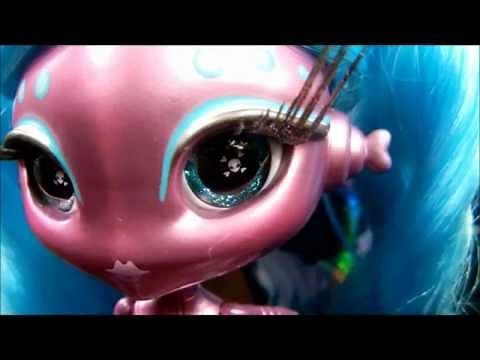 Novi Stars Mae Tallick & Una Verse dolls! (Fall 2012 Review)