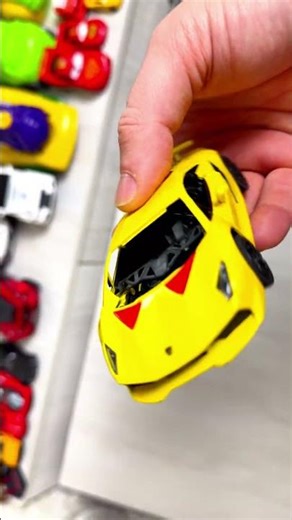 Flying Lamborghini Jump: Epic Cartoon Racing Stunt! 🌟