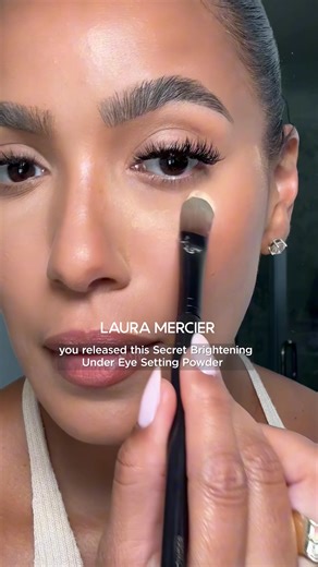 Infused with Coconut Emollients, this is your color-correcting secret to instantly smooth, set and extend concealer wear. | Laura Mercier