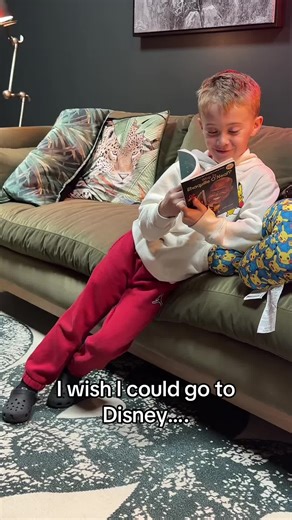 Now he can’t stop saying it 🤣 #disney | guy screaming at disney