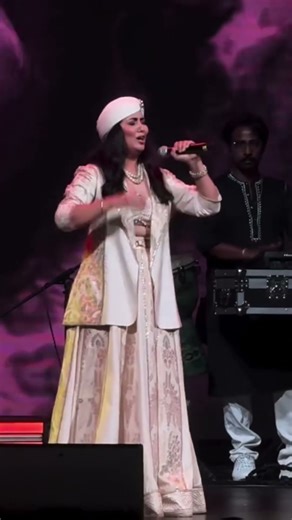 Harshdeep kaur live show performance ❤️