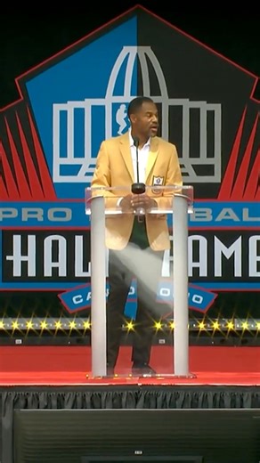 Forever an Eagles Legend, Fly Eagles Fly! 🦅 | 📺: HOF Enshrinement on NFL Network | Philadelphia Eagles