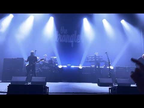 ‘Dead Ringer’ - The Stranglers - Manchester Apollo 18/10/25