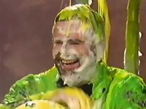 Noel's House Party Garry Bushell Gunged Trip around The great house 1995