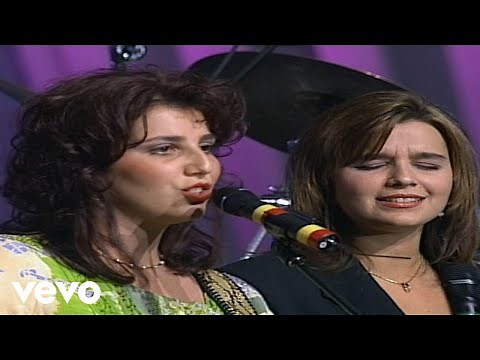 Bill & Gloria Gaither - That's All That Matters to Me [Live] ft. The Isaacs