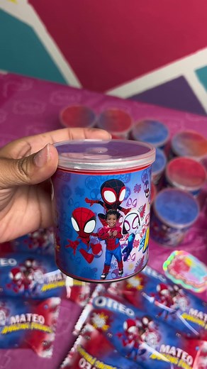 Spidey and his amazing friends! 🕷️💙❤️ #pringles#chipbags#partyfavors#diy#crafts