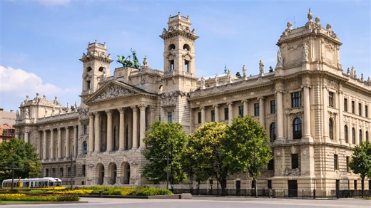 A palace that’s actually a museum