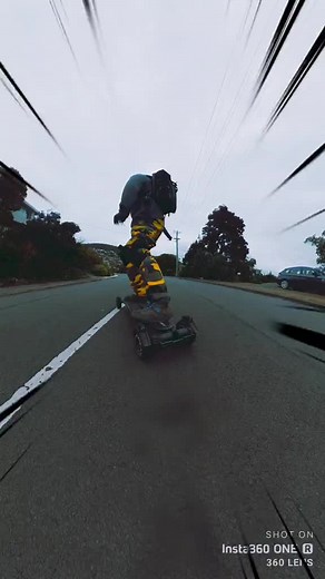 Flying uphill with the Exway Atlas Pro. #exway #gnarlerides #tasmania #skateminded