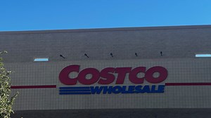 Couple visits 200  Costcos, says Scottsdale warehouse has largest liquor section