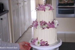 211K views · 4.2K reactions | Super Sparkling White on White Drip Cake Tutorial By: Rosie's Dessert Spot | MetDaan Cakes | Facebook