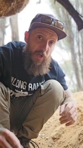 Crystal fossicking in Victoria! | Vo-Gus Prospecting