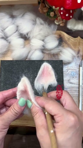 Giant Cat Ears DIY: Wool Felting Timelapse 🐱 #Craft #CatLover #DIY