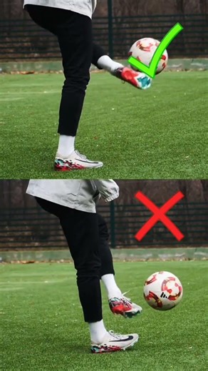 CORRECT 💯 YOUR THIS CONTROL LIKE CR7 ANS MESSI #football #footballskillschallenge #trendingshort