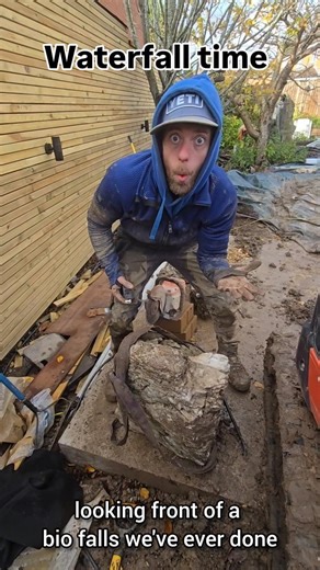 Waterfall time Matrix falls part 11 This is the best waterfalls we have done and looks so bloody cool. #landscaping #design #garden #fyp #gardentransformation #waterfalls | Stephen Neath