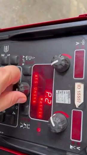 LINCOLN ELECTRIC POWER WAVE S350 MIG WELDER W/ POWER FEED 84 WIRE FEEDER & CART 2