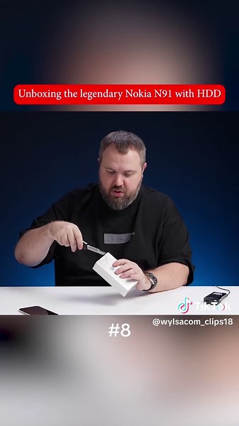 Unboxing the legendary Nokia N91 with HDD! Part 8. #Wylsacom #nokia #hdd #nokian91 #tech
