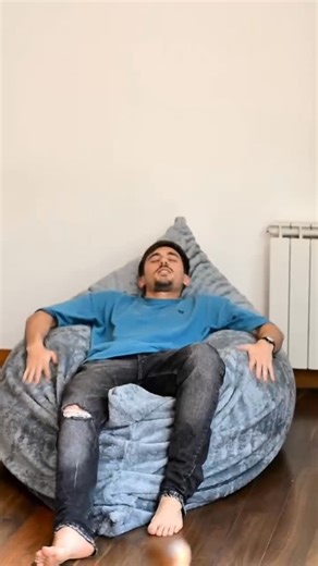 20K views · 523 reactions | Flip Cozzy! 冀 Muy cómodo y versátil.冀 Encontralo en nuestra página web. Lo podes llevar con un 15% off abonando por transferencia o hasta 6 cuotas sin interés! ‍ . . #netflixandchill #deco #puff #lifestyle #home #cozy #foryou #relax | CozzyArg | Facebook