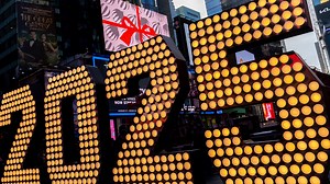 7-foot-tall '2025' numerals arrive in Times Square ahead of New Year's Eve
