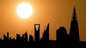 Riyadh Skyline Saudi Arabia Sunset Timelapse Stock Footage Video (100% Royalty-free) 1099856067 | Shutterstock