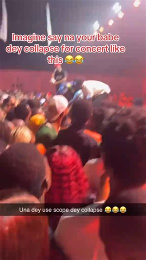 MAXIBLOG/MAXIVIBES on Instagram: "People wey faint for Fola show go reach 50 🥹🥲"