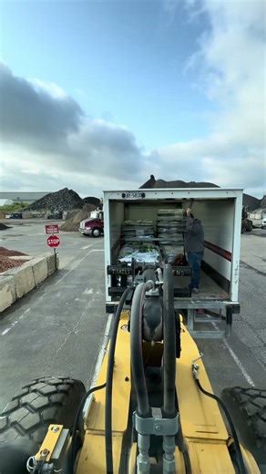 I love using the forks #pov #loader