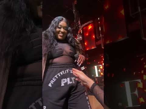 CUPCAKKE - DEEPTHROAT (Live Club Performance!) @ West Hollywood #cupcakke