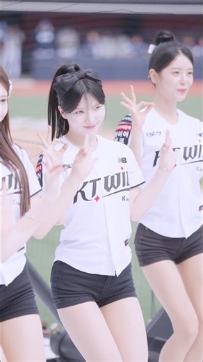 미모 경보 아웃송 KT 위즈 권가영 #치어리더