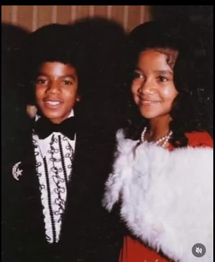 #michaeljackson _#la_toya_jackson #lloveyou❤ #😍😍😍 #💖😍🤔👑🥰💞