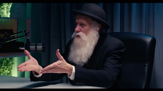 Karol Darwin: Mityczne Spotkanie z Kreacją i Ewolucją