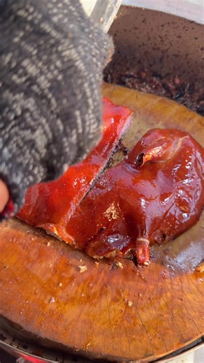 Vịt Quay Da Giòn Ngon Nhất Lễ Hội