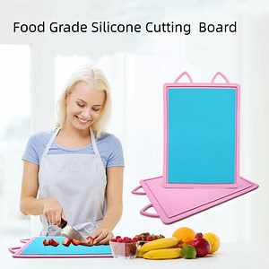 [Hot Item] Food Grade Foldable Travel Silicone Chopping Mat Easy Take Foldable Camp Silicone Cutting Mat
