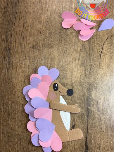💖 “Sweetheart Hedgehog Hug” – The Cutest DIY Valentine Ever! 🦔✨ #craft_diy_life #doityourself Fall in love with this adorable Sweetheart Hedgehog Hug! 🦔💘 This easy DIY craft is perfect for Valentine’s Day, classroom exchanges, kids activities, or handmade gifts from the heart. Made with simple materials and lots of love, this charming hedgehog holding a glittery heart will melt hearts instantly! 💕 ✨ Budget-friendly ✨ Kid-friendly ✨ Perfect for Valentine’s Day ✨ Great classroom craft idea ✨ 