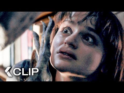 Library Becomes Nightmare When Teen Girl Faces Slender Man - SLENDER MAN Clip | Julia Goldani