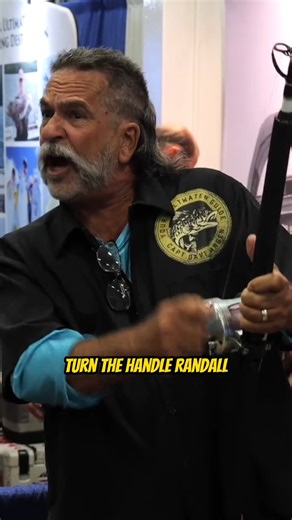 4.8K views · 32 reactions | This is how you hold a fishing pole! Your Saltwater Guide is Sponsored by Fishing Booker. | Your Saltwater Guide | Facebook