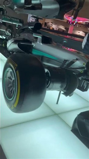Mercedes w06 #automobile #mercedes #formula1 #f1 #racecar #nicoroseberg #racing