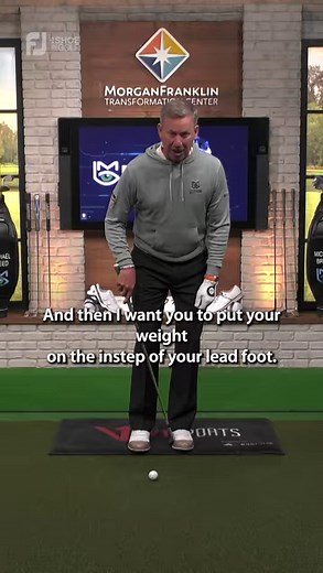 The Easiest Method for Distance Control on Chip Shots Watch the FULL Video Lesson HERE: https://youtu.be/jgRKslIhCOo You’ve hit a nice drive, and a decent approach shot, just off the green. Should be an easy par right? It should be, but oftentimes it’s not! Sometimes these basic chip shots become extremely difficult shots, and they don’t have to. #footjoy | Michael Breed