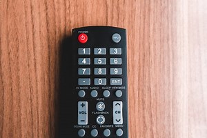 This Annoyingly Smart Hack Will Prevent You From Losing Your Remote Over And Over Again - Hunker