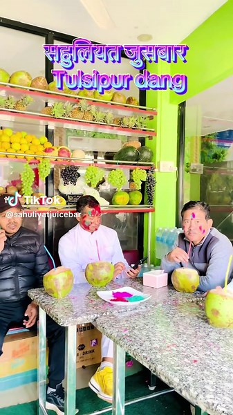 Sahuliyat Juice Bar: Refreshing Coconut Water in Tulsipur