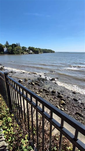 One of my favorite places to view the Hudson River is from the VA Hospital in Montrose NY. 🌎🔭🚶‍♂️ #newyork #hudsonvalley #hudsonriver #fyp #nature | The Hudson Valley Explorer
