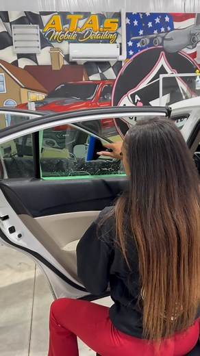 Ceramic 💎 Legal tint in NC 35% Full #fayettevillenctint #fayettevilletint #nctint #hopemillsnc #fayettevillenc #springlakenc #windowtint #tinted #raefordnctint | Ace of Shades