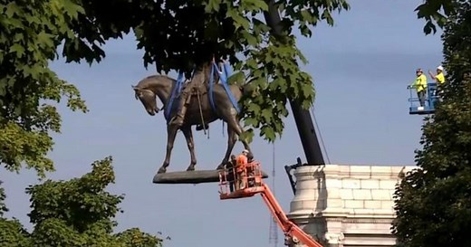 Virginia removes Robert E. Lee statue from Richmond's Monument Avenue
