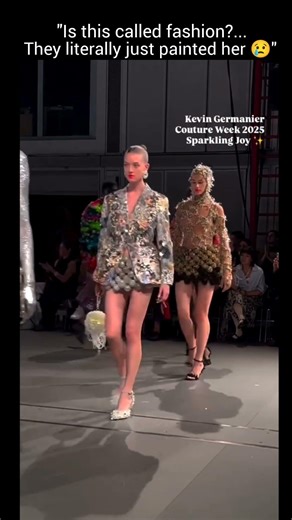 Metallic paint Fashion on runway #model#fashion #rampwalk #viral #shorts